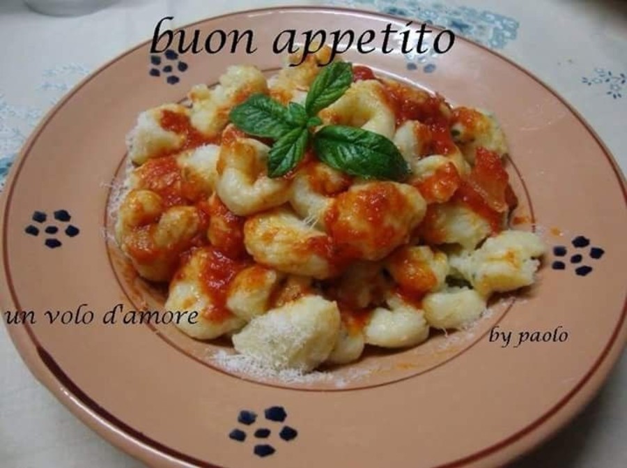 Immagini Buon Appetito con piatti (1)